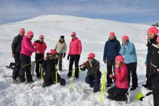 LYON SNOW PARTY