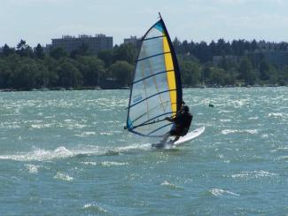 SESSION PLANCHE A VOILE EVJF
