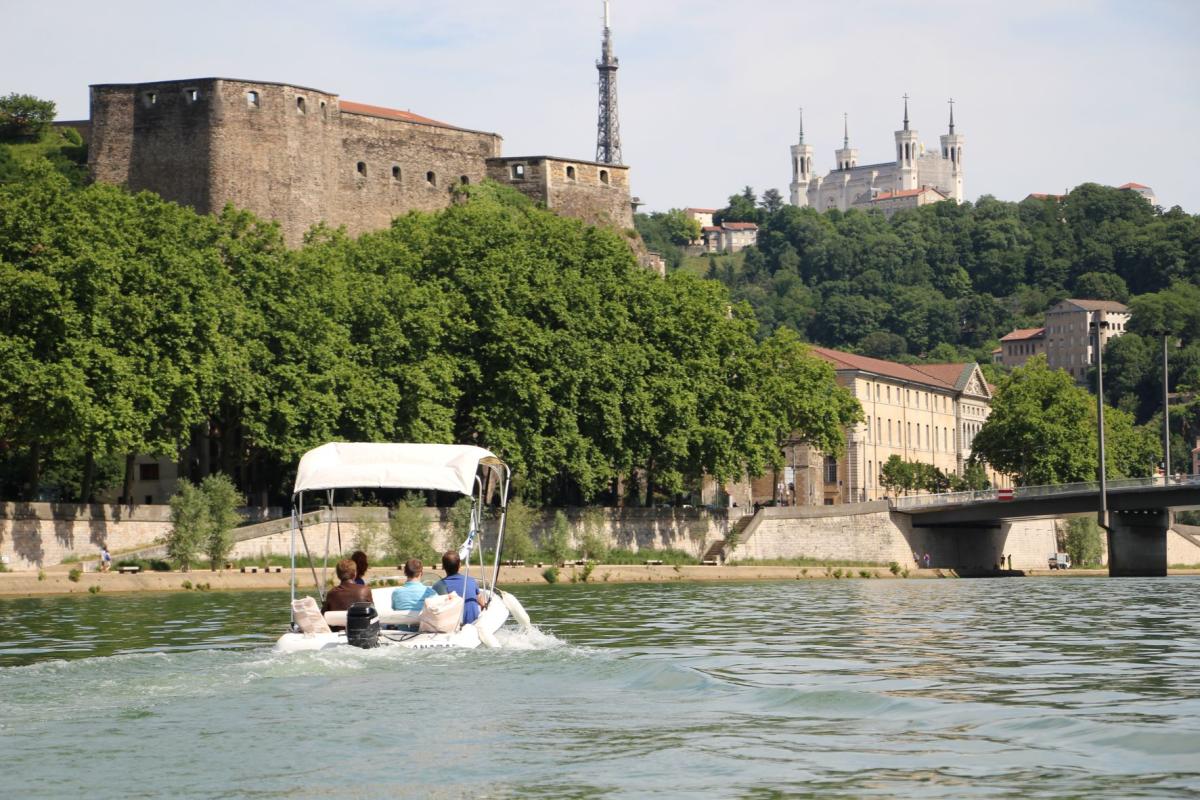 CHASSE AU TRESOR SUR LA SAONE