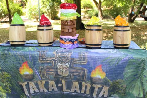 Votre enterrement de vie de célibataire sauvage avec TAKA LANTA