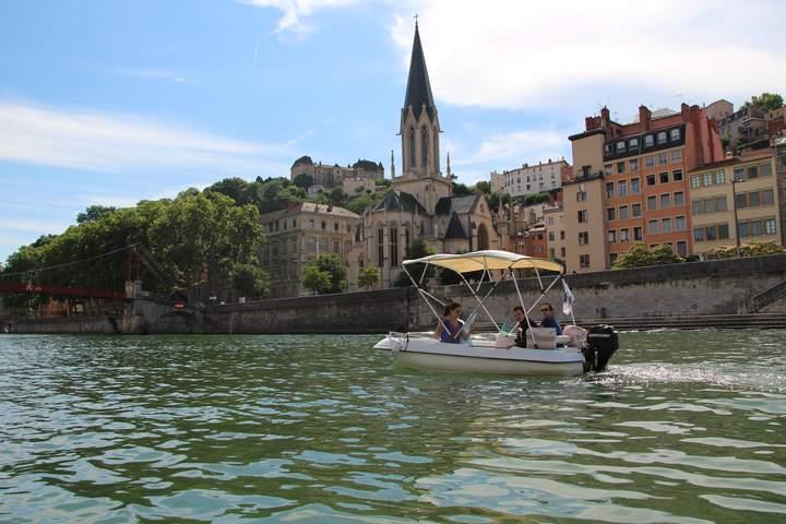 CHASSE AU TRESOR SUR LA SAONE
